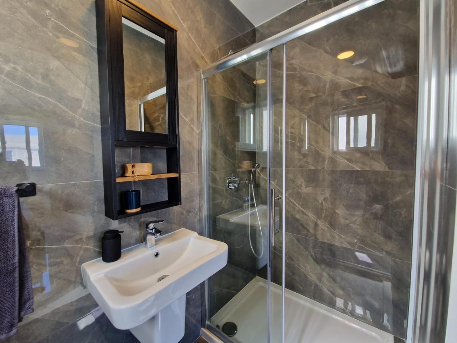 Апартаменты Sea View New Penthouse Terrace & Garage Parking Сент-Полс-Бей Экстерьер фото