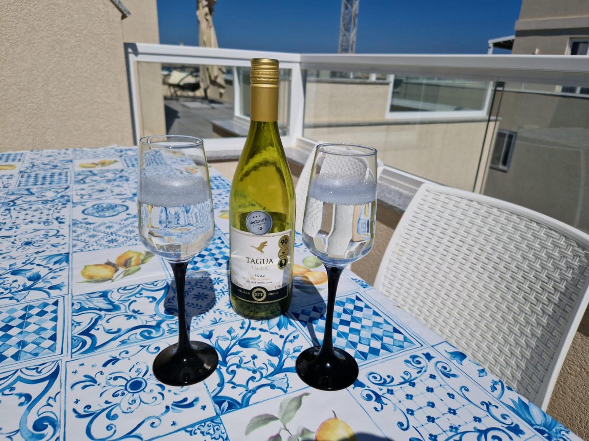 Апартаменты Sea View New Penthouse Terrace & Garage Parking Сент-Полс-Бей Экстерьер фото
