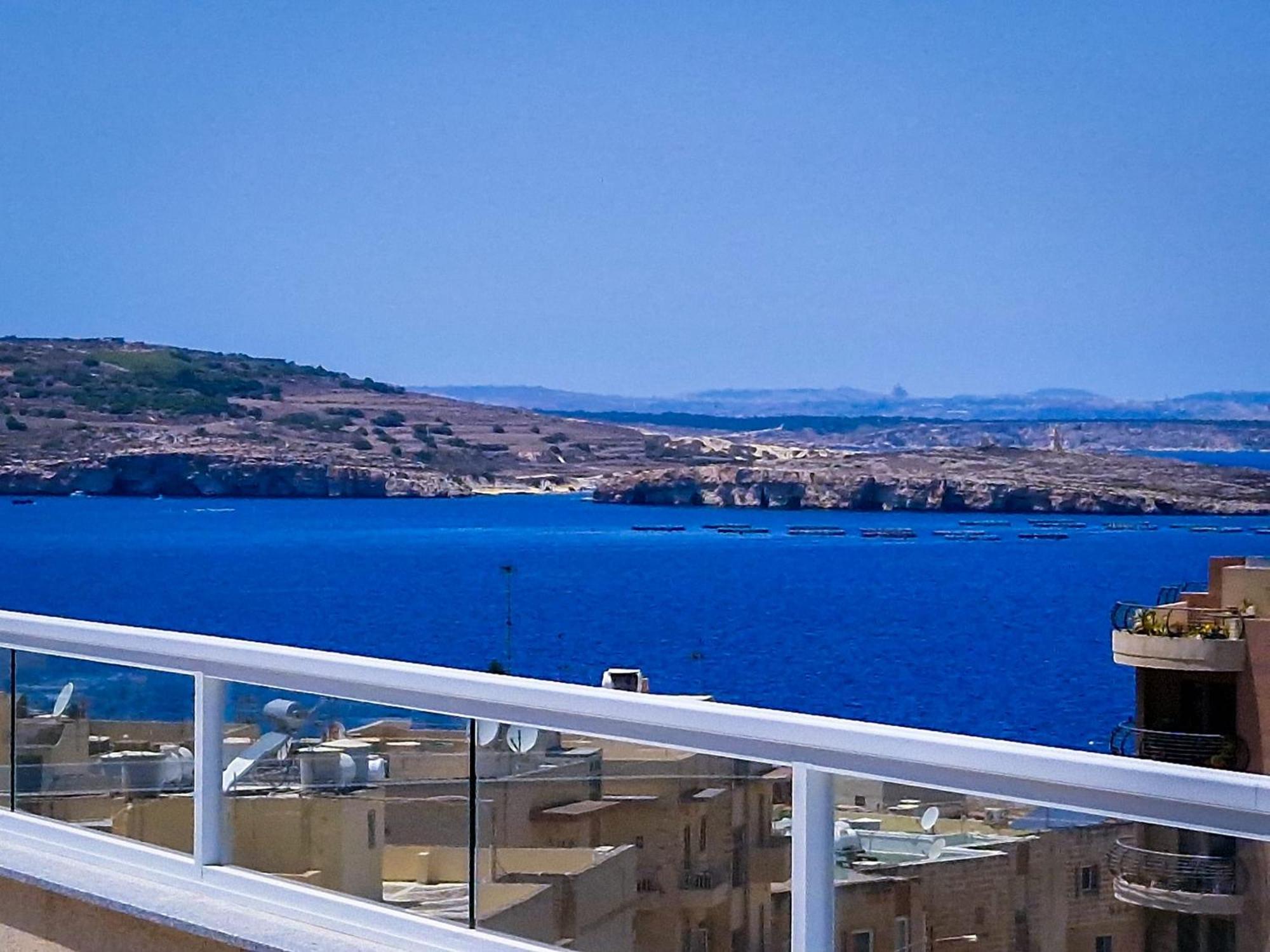 Апартаменты Sea View New Penthouse Terrace & Garage Parking Сент-Полс-Бей Экстерьер фото